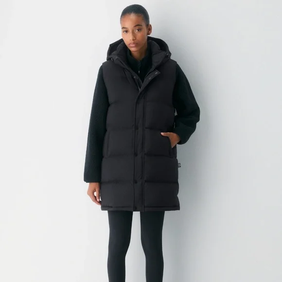 NWT Aritzia The Super Puff™ Mid Vest - cliMATTE™ - Picture 6 of 10